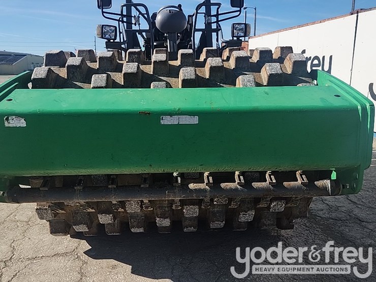 2014-hamm-h11i-image-9