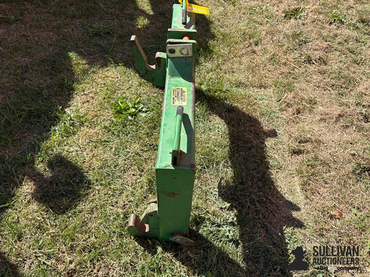 john-deere-quick-hitch-image-8
