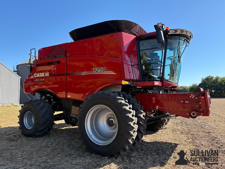 2021-case-ih-7250-image-3