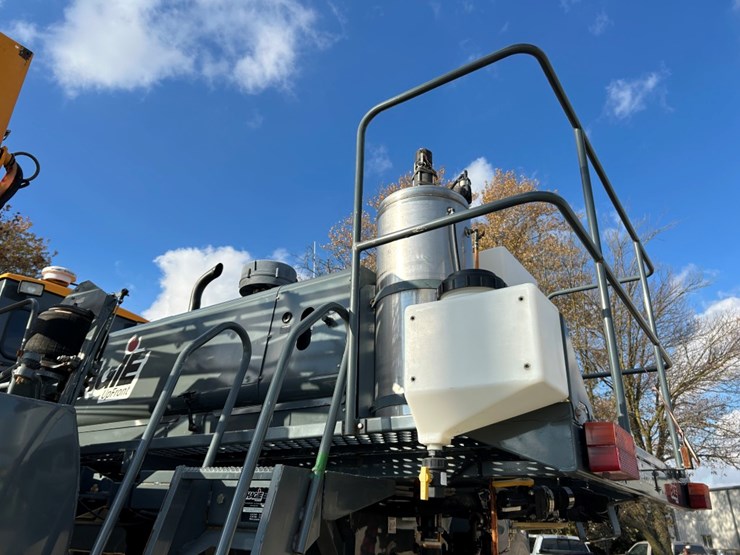 hagie-dts10-image-11