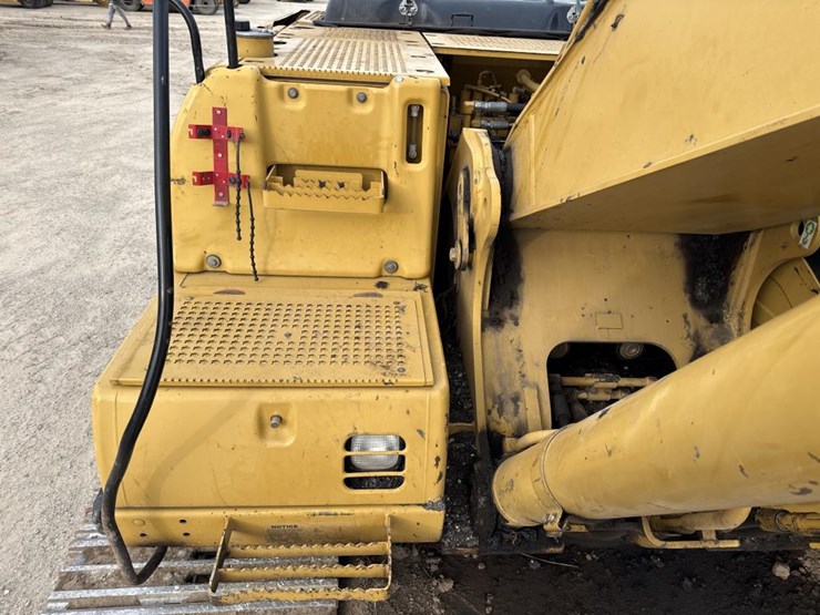 2004-caterpillar-325cl-image-29