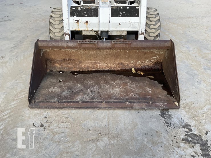 2002-bobcat-763g-image-9