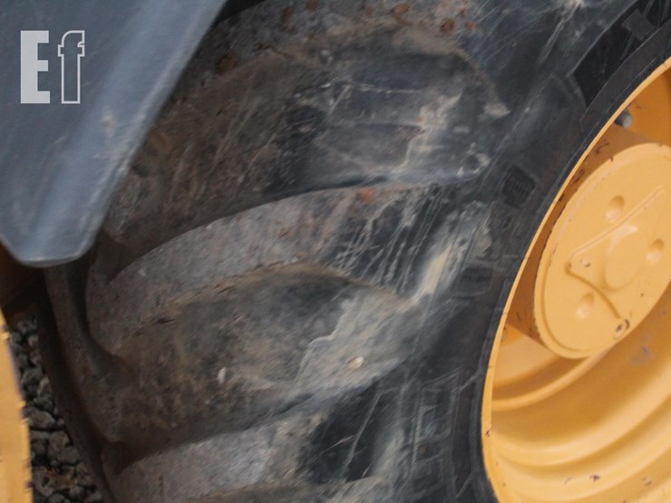 deere-310l-ep-image-3