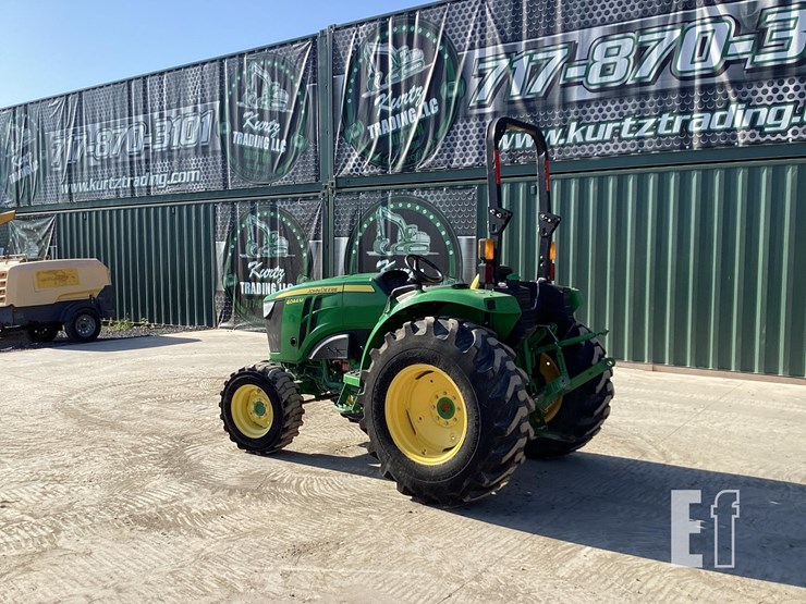 2020-john-deere-4044m-image-2