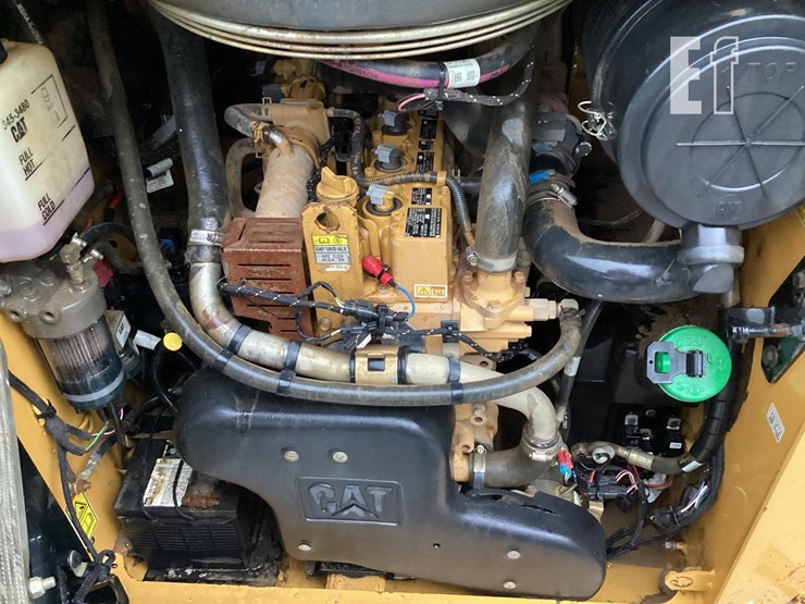 2017-caterpillar-289d-image-13