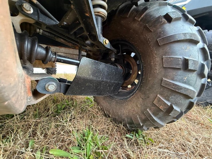 club-car-carryall-1700-image-19