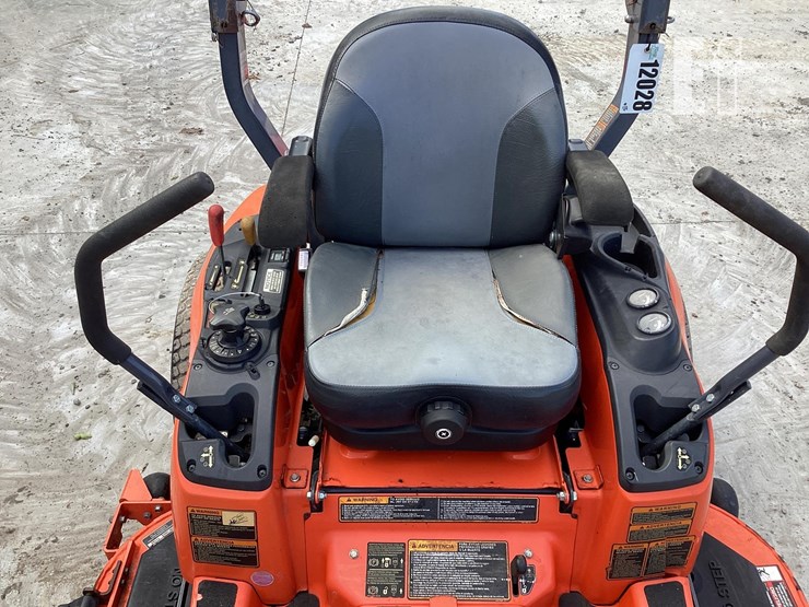 2016-kubota-zd1011-image-11