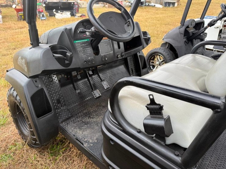 club-car-carryall-1700-image-12