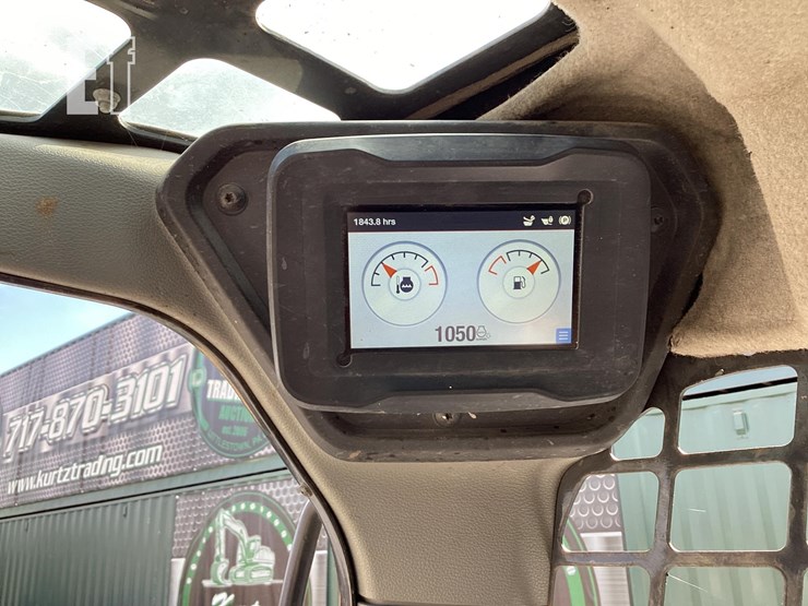 2021-bobcat-t64-image-19