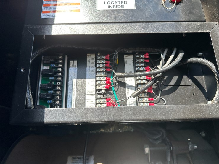 #32819-•-generac-sd60-generator-image-32