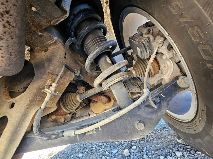 2022-gmc-yukon-xl-image-60