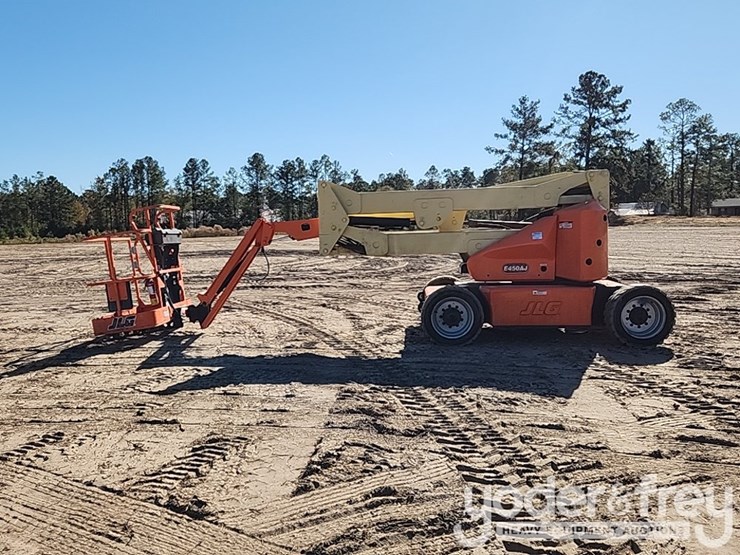 2008-jlg-e450aj-image-2