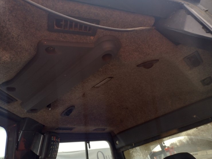 deere-550k-lgp-image-17