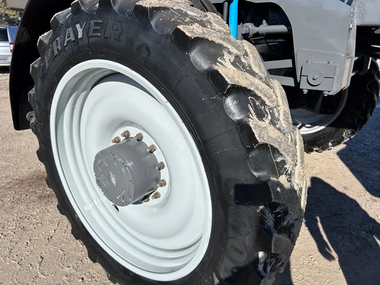 2016-ag-chem-rg1100b-image-68