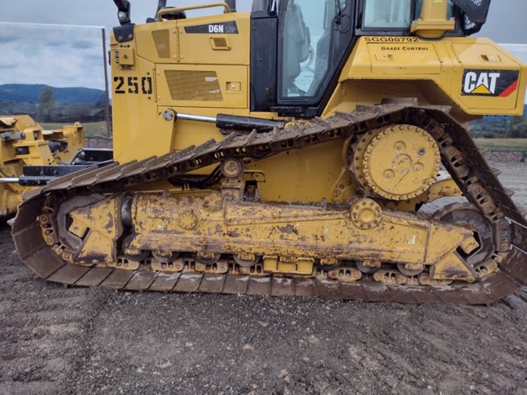 caterpillar-d6n-lgp-image-18