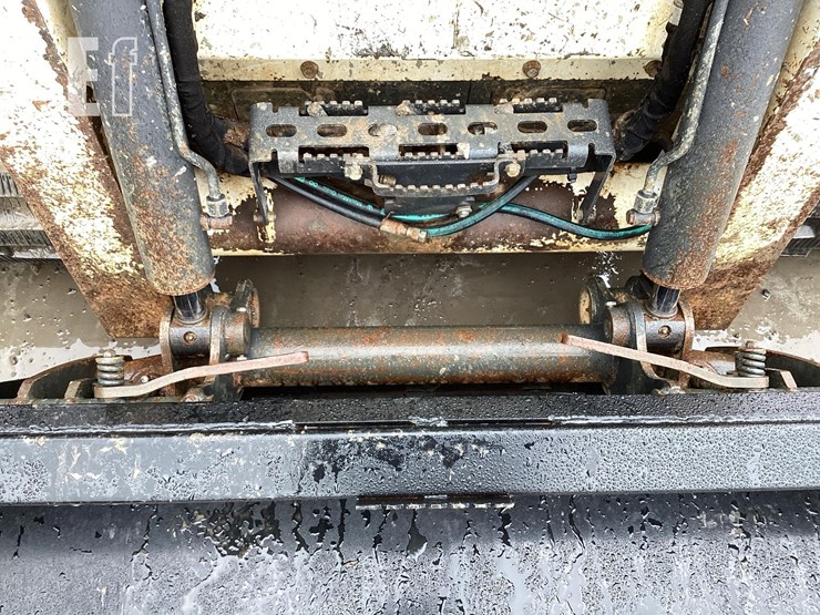 2014-bobcat-t650-image-10