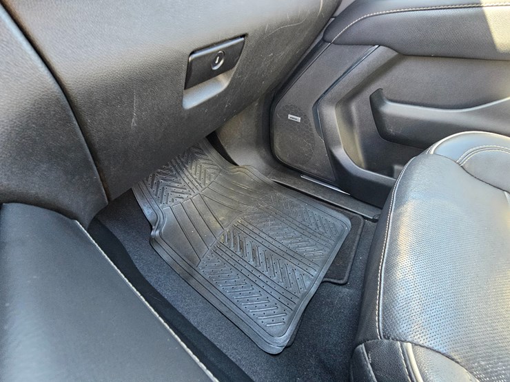 2022-gmc-yukon-xl-image-34