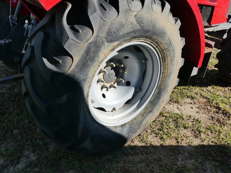 massey-ferguson-4710-image-7