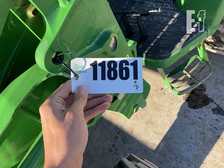 2023-john-deere-4044r-image-21