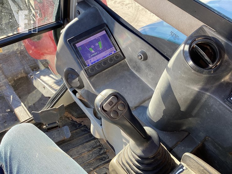 2019-takeuchi-tb290-image-19