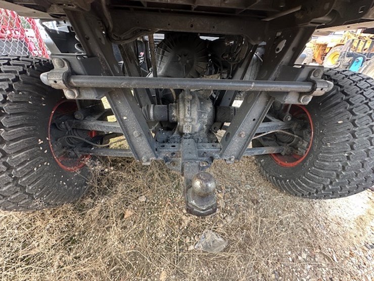 bobcat-3400xl-image-9