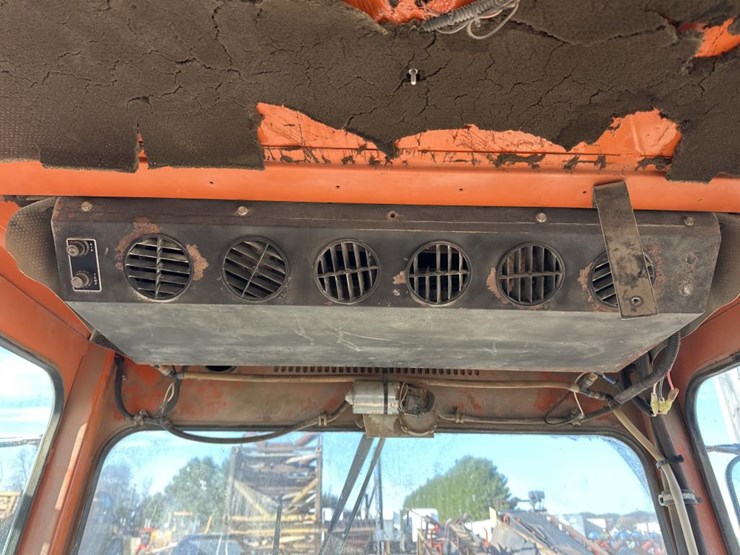 #1905-•-broce-sweeper-image-37