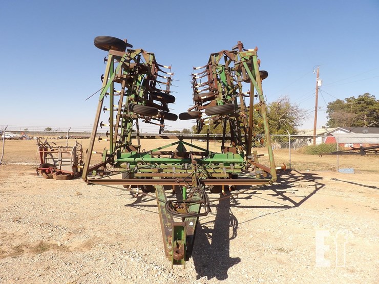 john-deere-1060-image-7