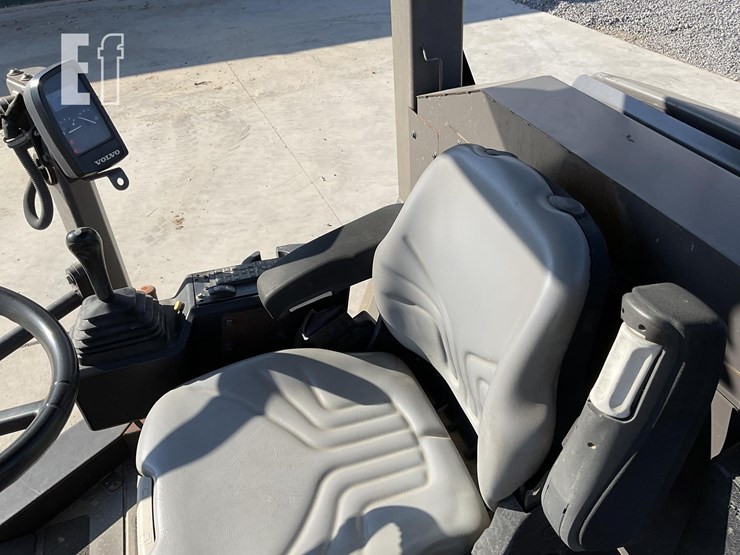 2018-volvo-sd75b-image-11