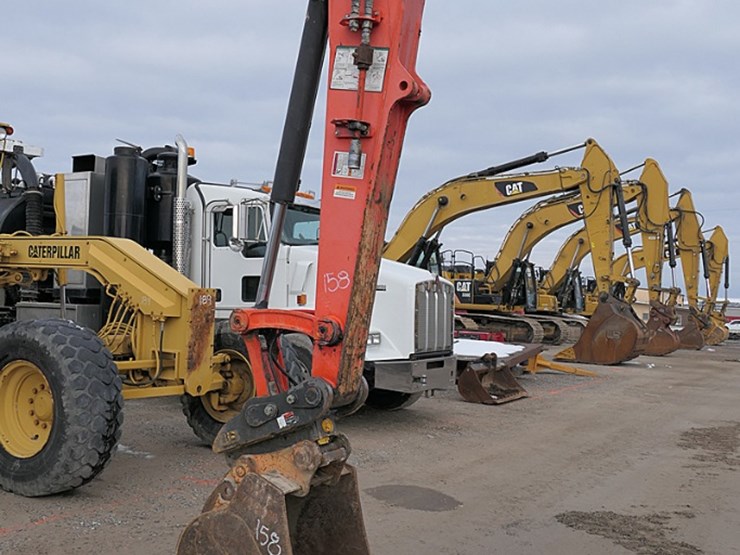 2018-kubota-kx080-image-10