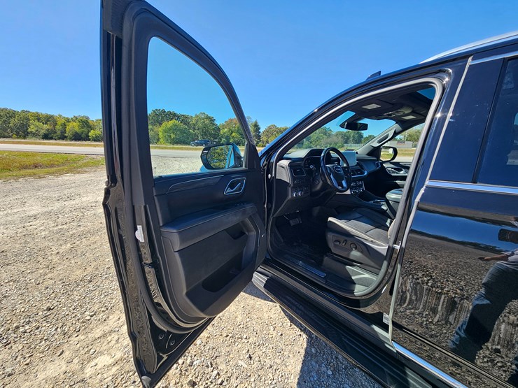 2022-gmc-yukon-xl-image-28