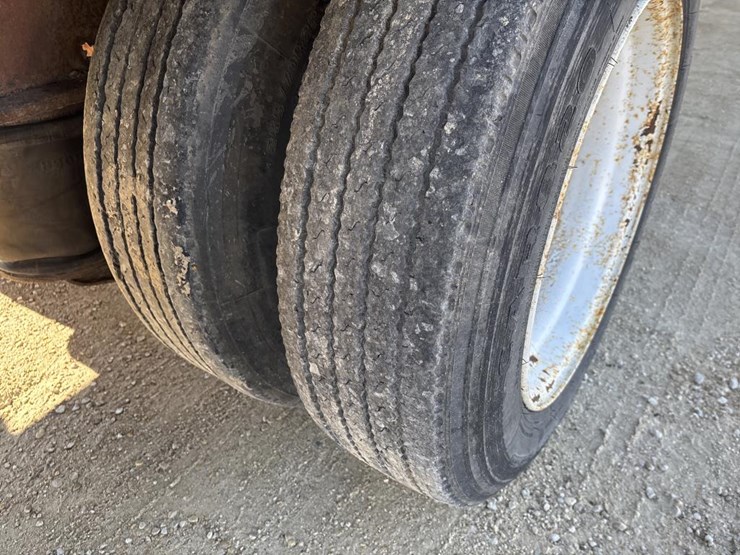 #1335-•-1989-trail-king-industries-tandem-axle-semi-traile-image-33