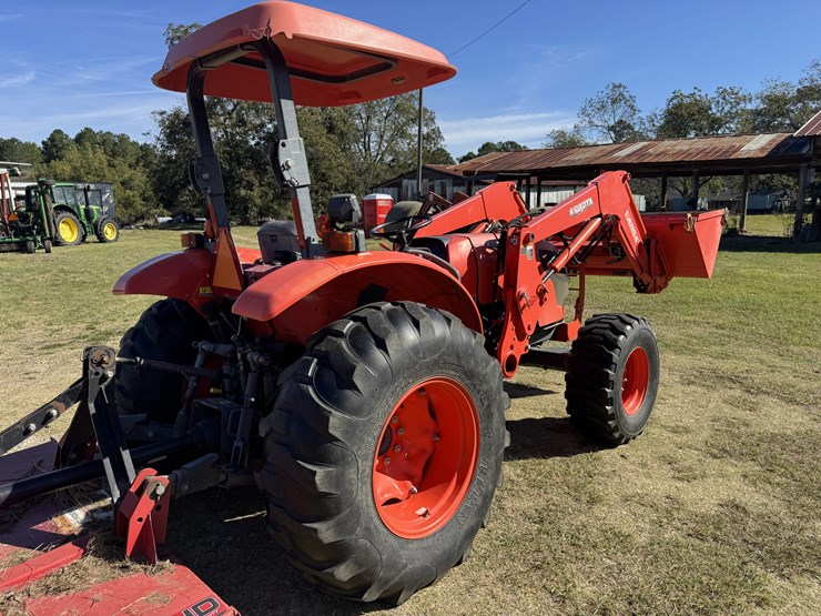 2017-kubota-m7060-image-4