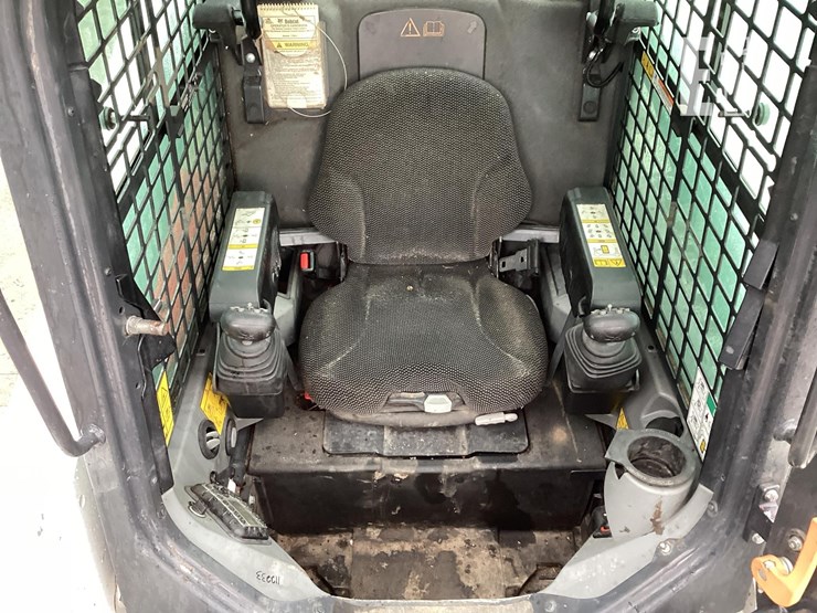 2023-bobcat-t770-image-13