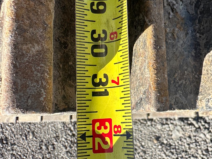 #32825-•-volvo-ec200e-crawler-excavator-image-15