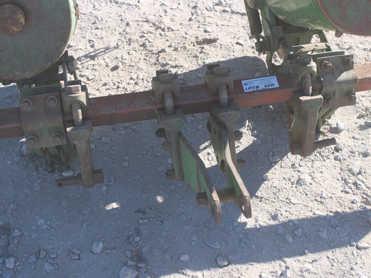 john-deere-71-image-8