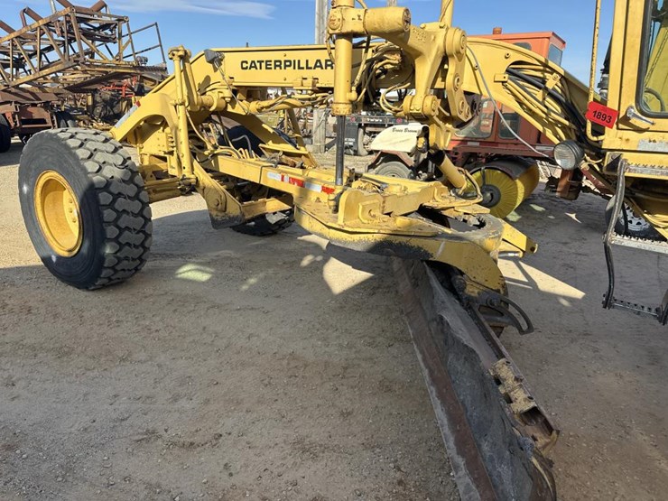 1984-caterpillar-140g-image-18