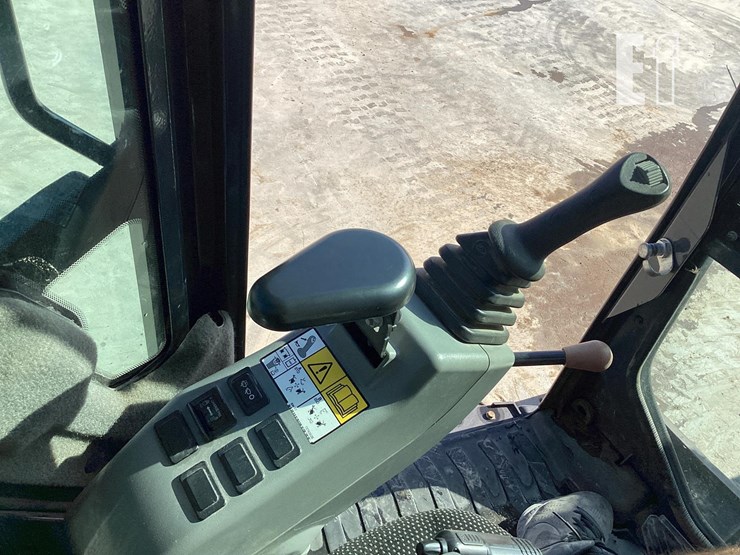 2019-bobcat-e35-image-18