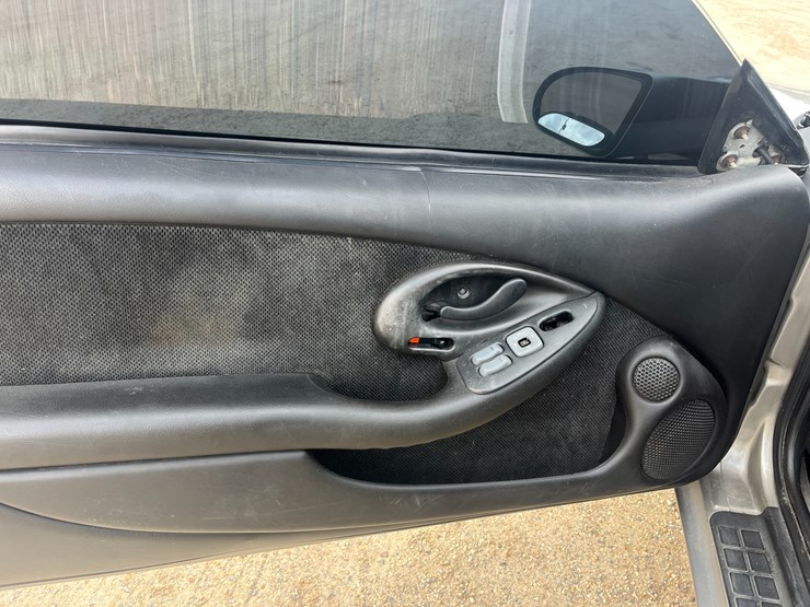 #15939-•-2001-pontiac-firebird-|-for-parts/repairs-image-10