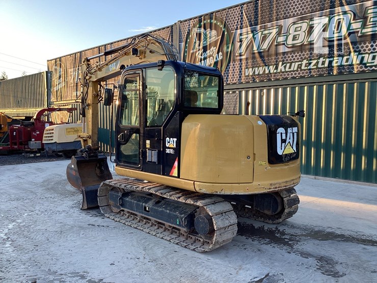 2017-caterpillar-307e2-image-2