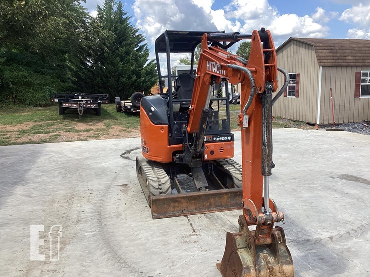 2021-hitachi-zx26u-5-image-6