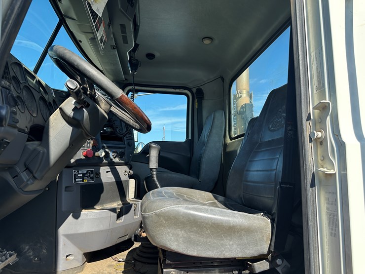 #32746-•-2014-mack-chu-t/a-daycab-truck-tractor-vin:-1m2an07y4em016702-image-62