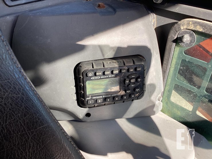 2018-kubota-svl95-2s-image-14