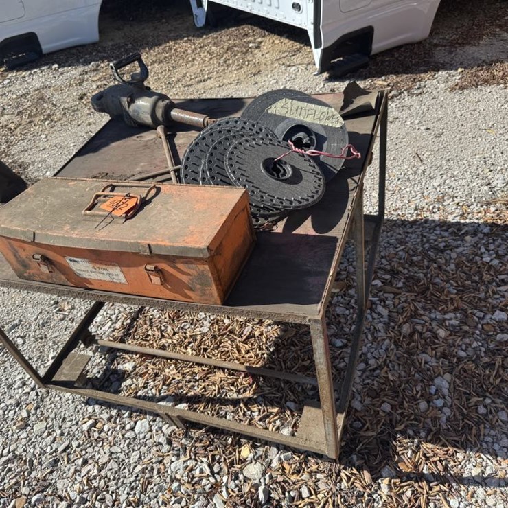 #4672 • Rolling Cart w/ Misc Items