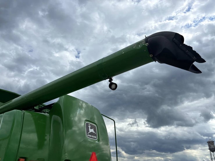 2001-john-deere-9750-image-8