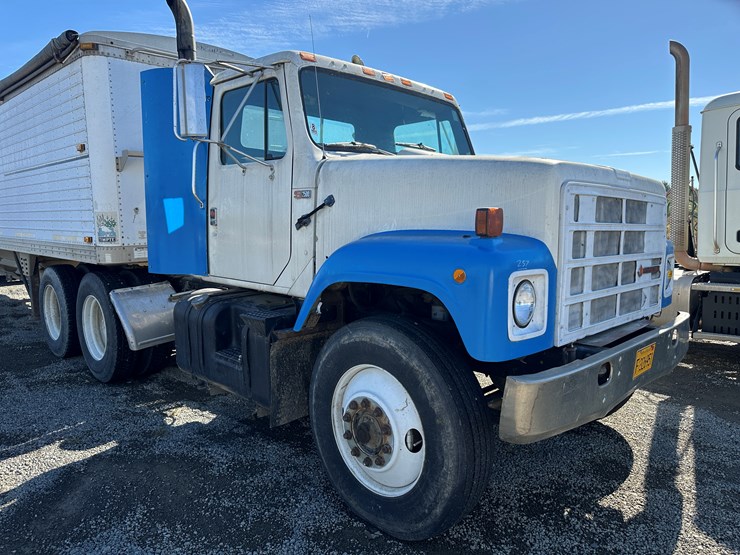 #32744-•-1989-international-f-2575-t/a-daycab-truck-tractor-vin:-1hszjg2r7kh666552-image-2