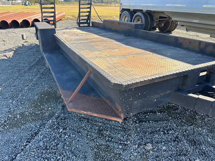 #32743-•-18'-t/a-steel-utility-trailer-image-5