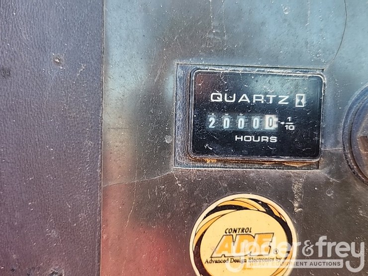 2008-jlg-460sj-image-29