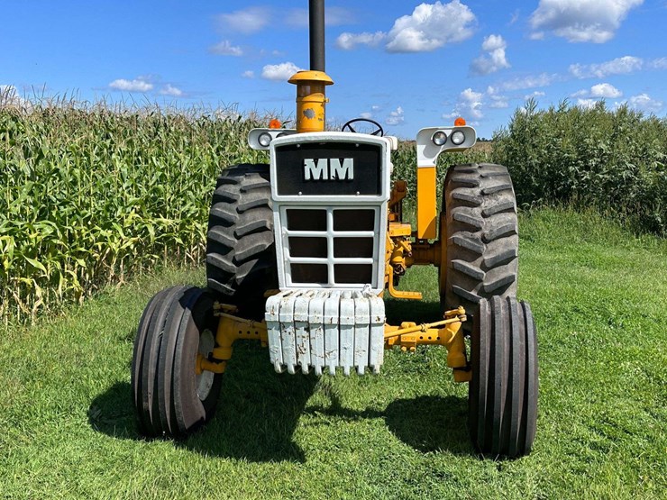 minneapolis-moline-g1355-image-3