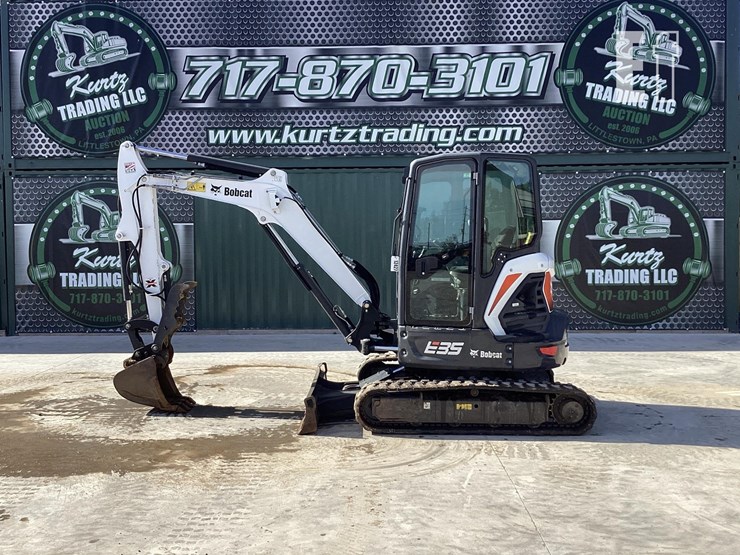 2019-bobcat-e35-image-1