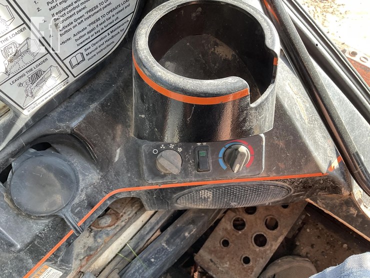 2014-bobcat-t650-image-20